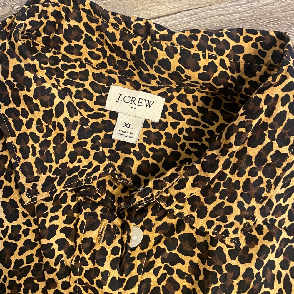 EUC J.CREW Leopard Button Down Shirt XL